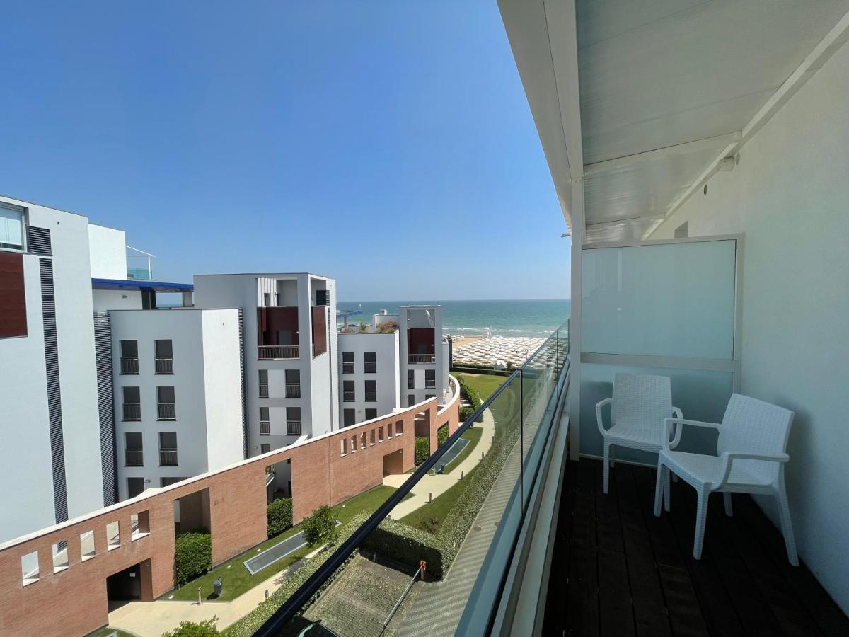 Park Hotel Cellini Lido di Jesolo Exterior photo